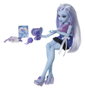 Monster High Self-Scare Secrets Muñeca Abbey Bominable
