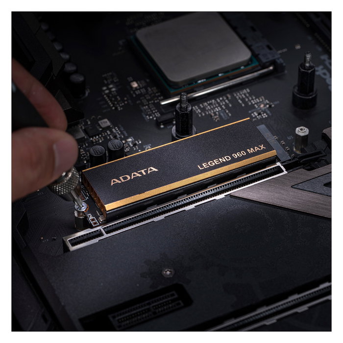 ADATA Legend 960 MAX M.2 NVMe SSD 1TB PCIe 4.0 x4 2280 - Negro/Gris Oscuro/Dorado ADATA Legend 960 MAX M.2 NVMe SSD 1TB PCIe 4.0 x4 2280 - Negro/Gris Oscuro/Dorado