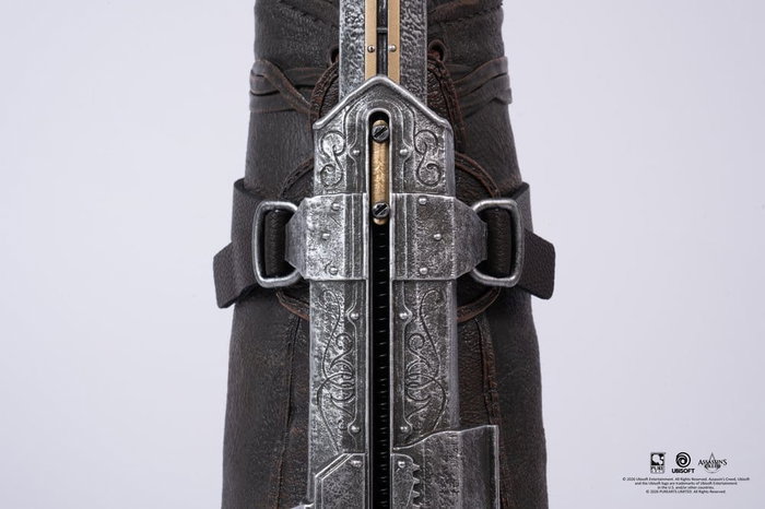 Pure Arts Assassin's Creed Réplica 1/1 Edward Hidden Blade