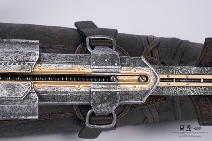 Pure Arts Assassin's Creed Réplica 1/1 Edward Hidden Blade