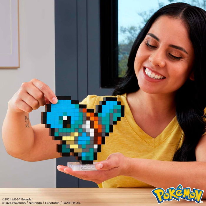 Mega Pokémon Squirtle Caja de Construcción Retro 367 Piezas HTH77
