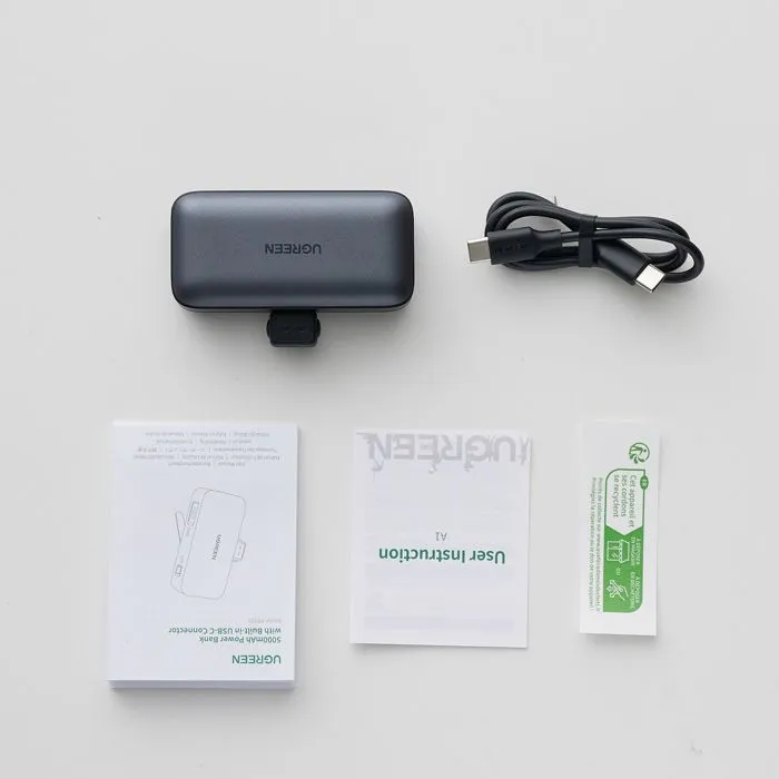 Ugreen Batería Externa Power Bank 5000 mAh - Conector USB-C, Con Soporte - Negro