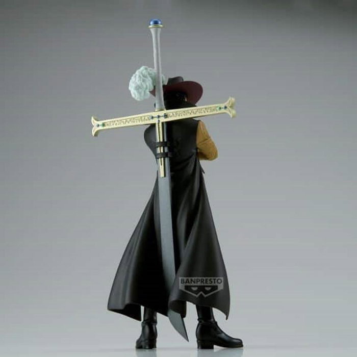 Banpresto Figura One Piece DXF The Grandline Series Extra Dracule Mihawk 17cm PVC ABS Licencia Oficial