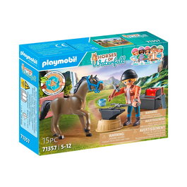 PLAYMOBIL 71357 Herrador Ben y Caballo Aquiles Set, con Yunque, Tenazas, Martillo y Fragua - Juguete de Herraje para +5 años