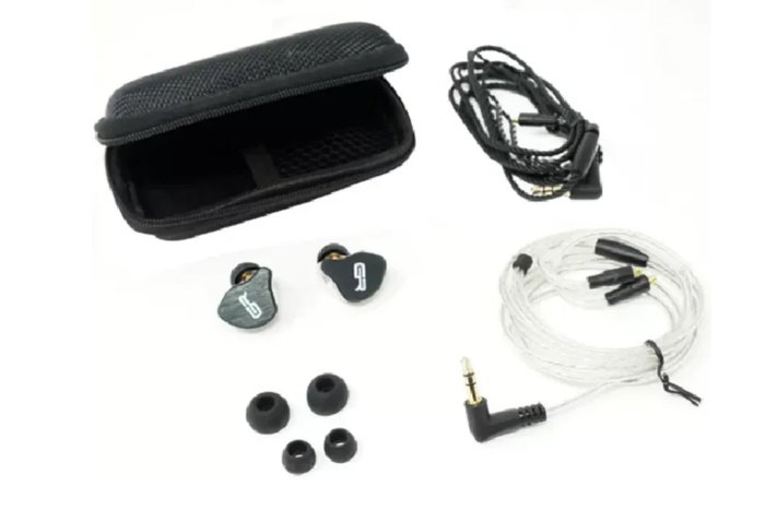 In-Ear de 6 Drivers In-Ear de 6 Drivers