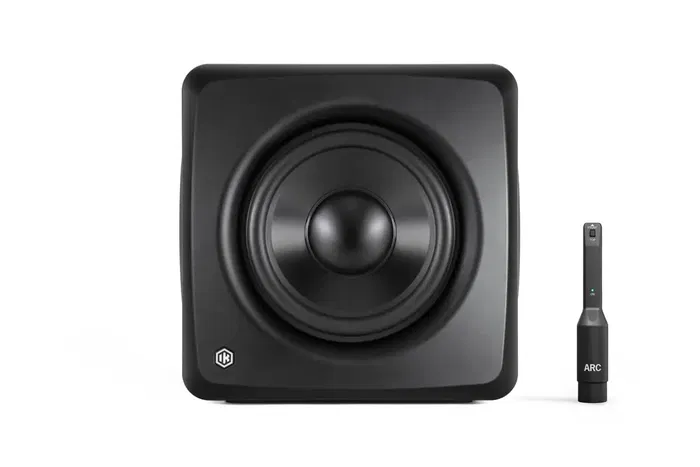 IKMULTIMED iLoud Sub Subwoofer de Estudio Ultracompacto con Bluetooth 160W RMS IKMULTIMED iLoud Sub Subwoofer de Estudio Ultracompacto con Bluetooth 160W RMS
