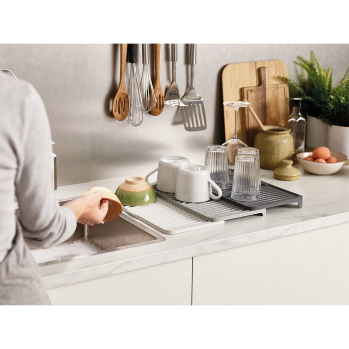Joseph Joseph Tier Escurridor Expandible Gris
