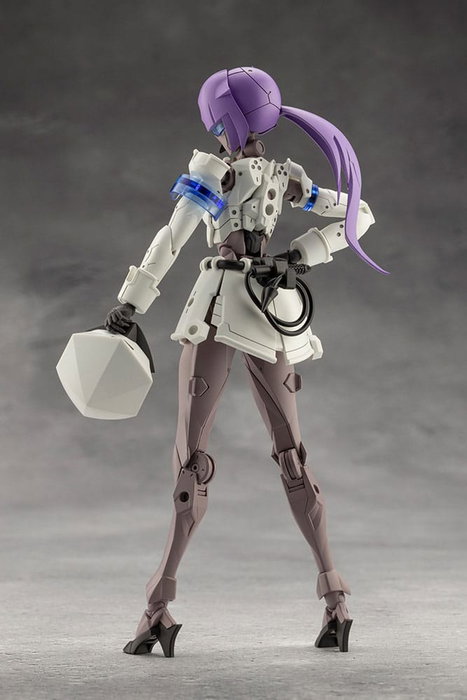 Megalomaria Unlimited Universe Maqueta Plastic Model Kit Vanguard Leader 16 cm