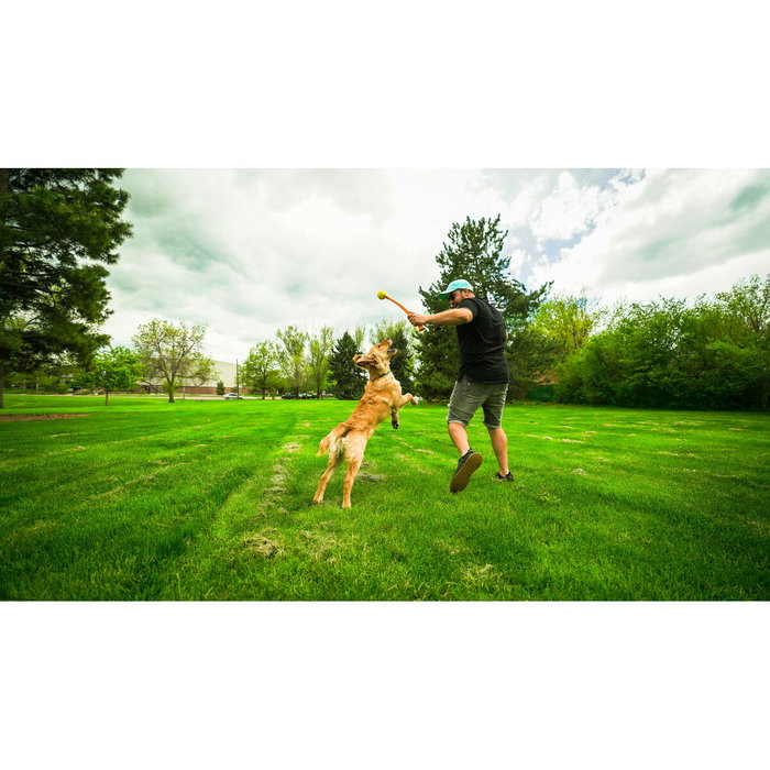 Hunter Flingerz Pelota para Perro de Goma Resistente con Lanzador Rellenable para Snacks con Silbido y Flotante