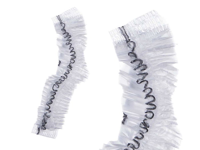 Kinvara Set de 10 Cubrealimentos de Plástico LDPE Transparente/Negro 12.5 x 7 x 4 cm con Expositor (Set de 24)