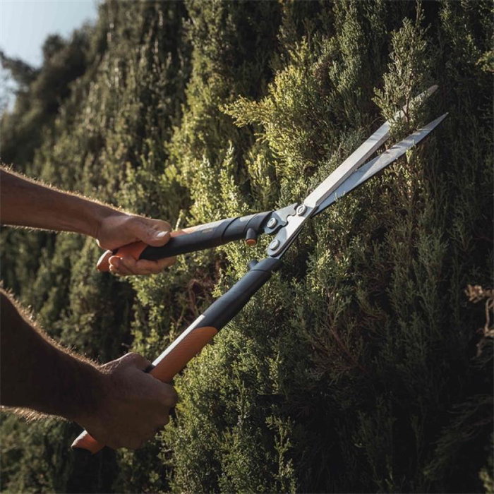 Fiskars PowerGear Hedge Shear X HSX92 Tijeras de podar setos con sistema de palanca, color naranja y negro (1023631)