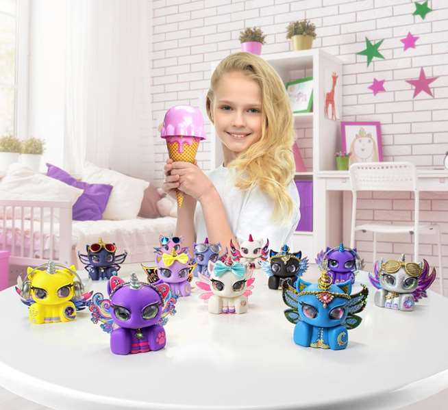 Bizak Helado Sorpresa Unicorns con 12 Unicornios y Accesorios Sorpresa en su Interior Pack 6 Piezas