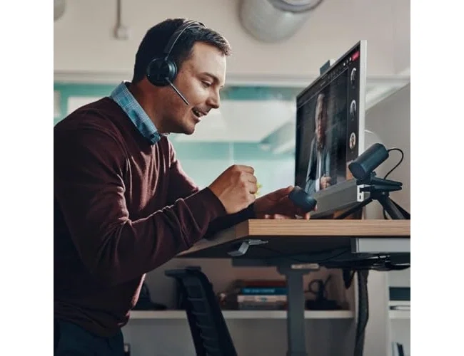 HP Poly Voyager Focus 2 USB-C/A Teams HP Poly Voyager Focus 2 USB-C/A Teams