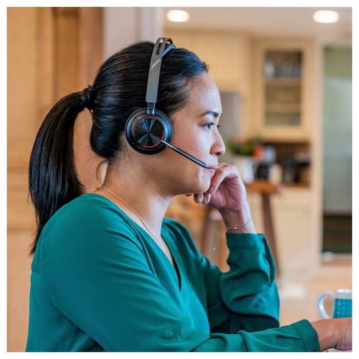 HP Poly Voyager Focus 2 USB-C/A con Certificación Microsoft Teams HP Poly Voyager Focus 2 USB-C/A con Certificación Microsoft Teams