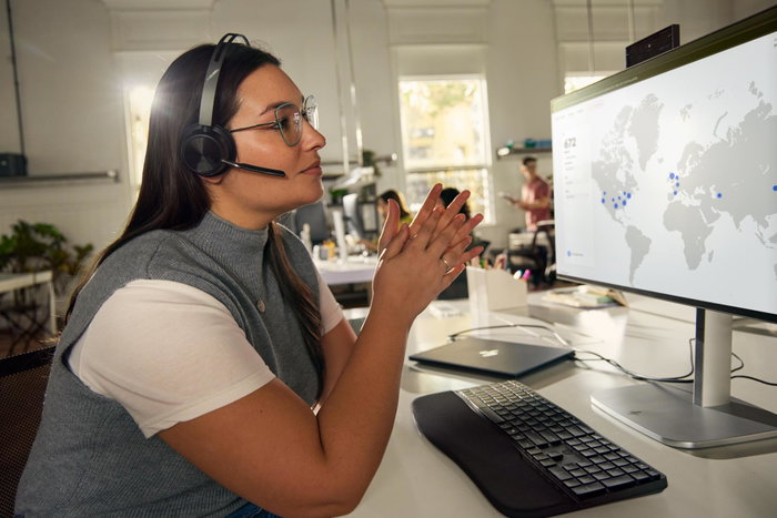 HP Poly Voyager Focus 2 USB-C/A Microsoft Teams Certified