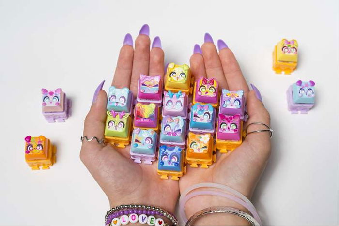 Bizak Clickeez Multi Pack 5 Figuras Coleccionables Nuevos Colores Brillantes Temáticas Idioma Español