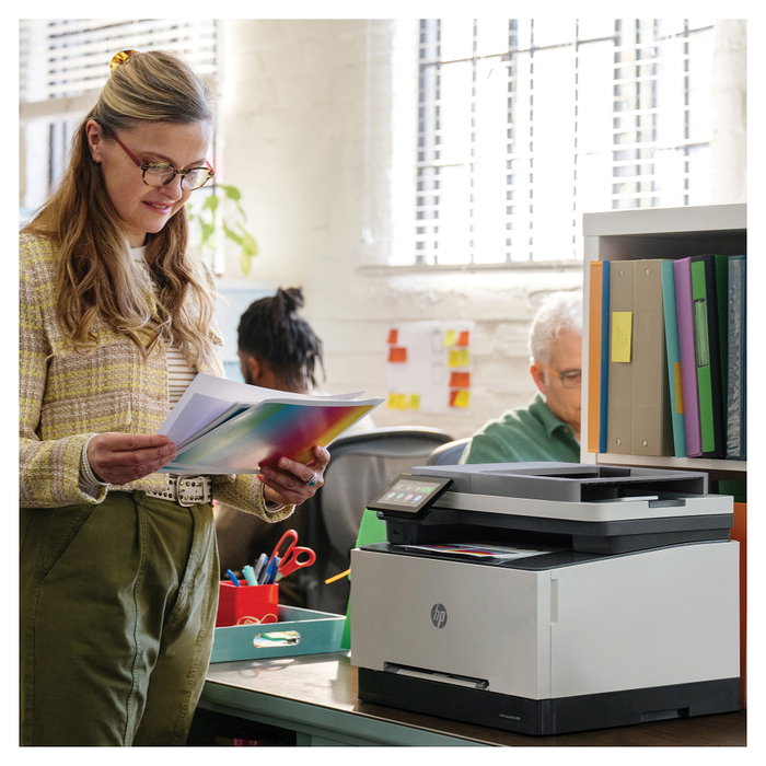 HP Color LaserJet Pro MFP 3302 sdwg HP Color LaserJet Pro MFP 3302 sdwg