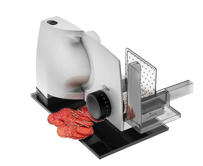 Ritter SONO-1 Cortafiambres con Cuchilla Dentada Universal de 17 cm y Motor Eco de 65W Ritter SONO-1 Cortafiambres con Cuchilla Dentada Universal de 17 cm y Motor Eco de 65W