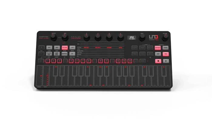 IKMULTIMED Uno Synth Pro Desktop Black Edition