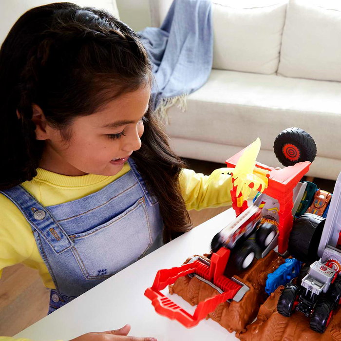 Monster Trucks Hnb90 Hot Wheels Arena Smashers 5-Alarm Set de Juego de Camiones y Coches para Niños +4 Años