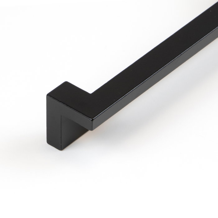 Emuca Lote de 5 tiradores para mueble Ribarroja, L144mm, intereje 128mm, Zamak, Pintado negro Emuca Lote de 5 tiradores para mueble Ribarroja, L144mm, intereje 128mm, Zamak, Pintado negro