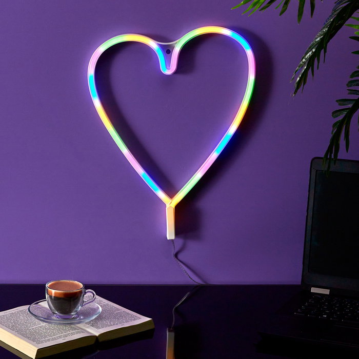 Home Deco Factory Deco Neón LED Corazón Colores Home Deco Factory Deco Neón LED Corazón Colores