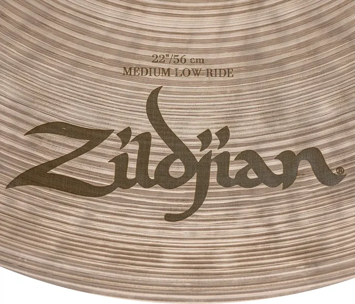 ZILDJIAN Ride 22" Kerope Medium Thin Low Cymbal para Batería ZILDJIAN Ride 22" Kerope Medium Thin Low Cymbal para Batería