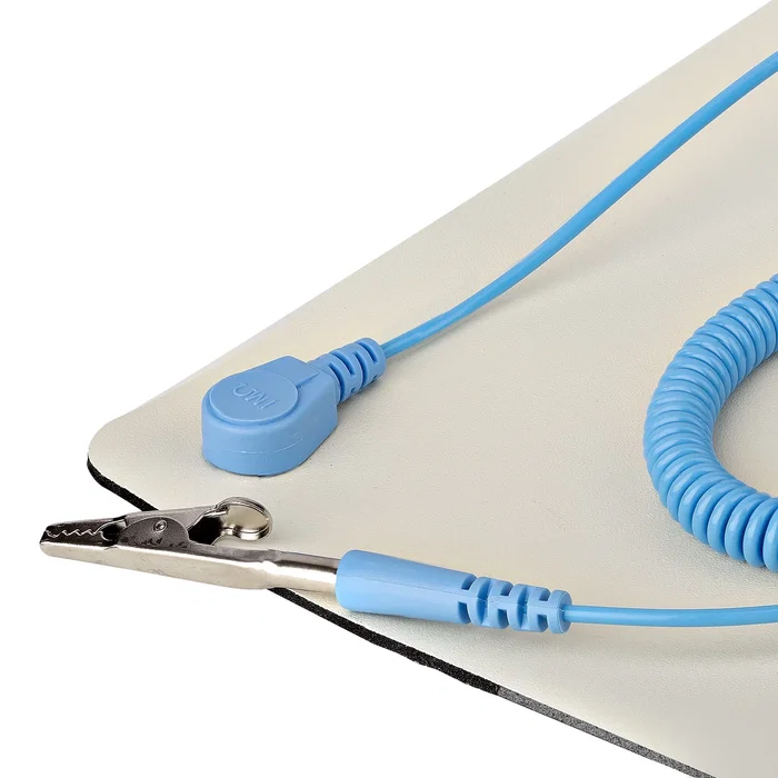 Startech LG-ANTI-STATIC-MAT Alfombrilla Antiestática para Escritorio ESD 60x120cm - Beige PVC 2mm con Cable de Tierra de 2m