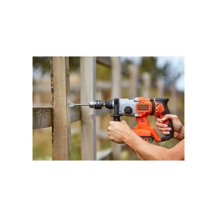 BLACK&DECKER Taladro Percutor Inalámbrico BCD900B-XJ 18 V con Broca para Hormigón de 6 mm BLACK&DECKER Taladro Percutor Inalámbrico BCD900B-XJ 18 V con Broca para Hormigón de 6 mm