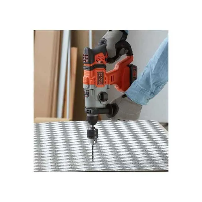 BLACK&DECKER Taladro Percutor Inalámbrico BCD900B-XJ 18 V con Broca para Hormigón de 6 mm BLACK&DECKER Taladro Percutor Inalámbrico BCD900B-XJ 18 V con Broca para Hormigón de 6 mm