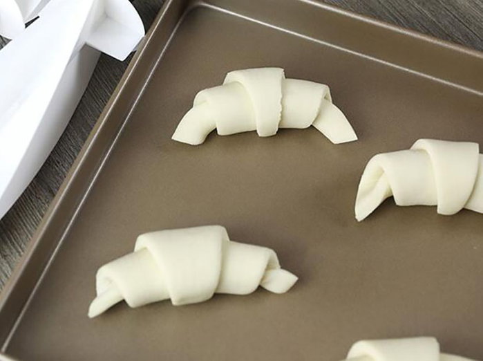 Quttin Rodillo Cortador Croissant Pack de 12 unidades Quttin Rodillo Cortador Croissant Pack de 12 unidades