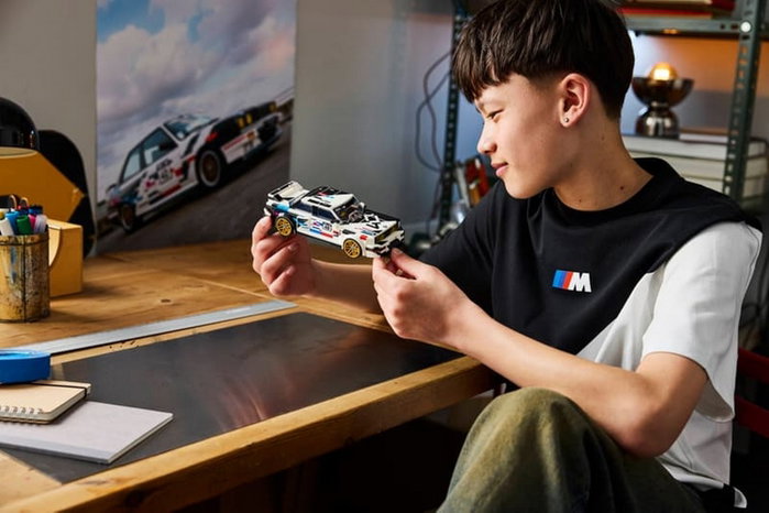 LEGO Speed Champions BMW M3 (E30) 40 Aniversario 77263 LEGO Speed Champions BMW M3 (E30) 40 Aniversario 77263