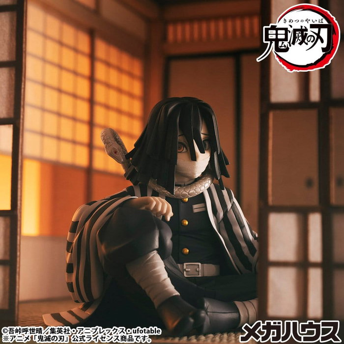 Megahouse Demon Slayer Kimetsu no Yaiba Estatua PVC G.E.M. Iguro-san Palm Size 7 cm