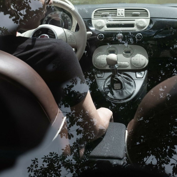 Armster 3 SM Reposabrazos para Renault Twingo 2014- (Tela Negra)
