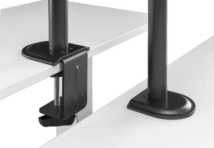 EQUIP Soporte de escritorio articulado para 4 monitores de 17''-32''