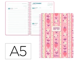 Liderpapel Agenda Escolar Fantasy A5 Día Página Año 2026-2027, Interior Bilingüe, Tapa Dura Espiral, Color Rosa Fresas, Papel FSC 80g, Incluye Pegatinas, Ref EA