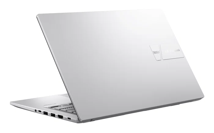 Asus Vivobook X1404VA-EB2077 Intel Core 7 150U 16GB 1TB SSD Plata