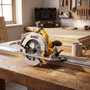 DEWALT DWE576K Sierra Circular de 1600W con Hoja de 190mm