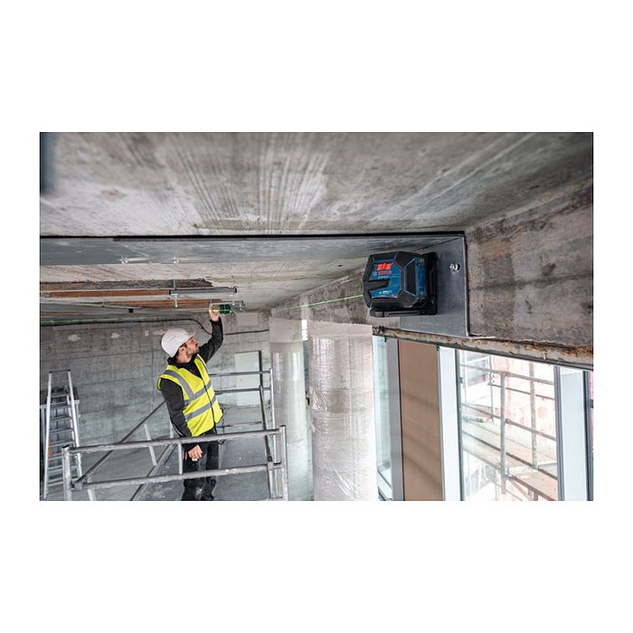Bosch Professional GLL 20-22 G con láser verde, trípode BT 150 y maletín