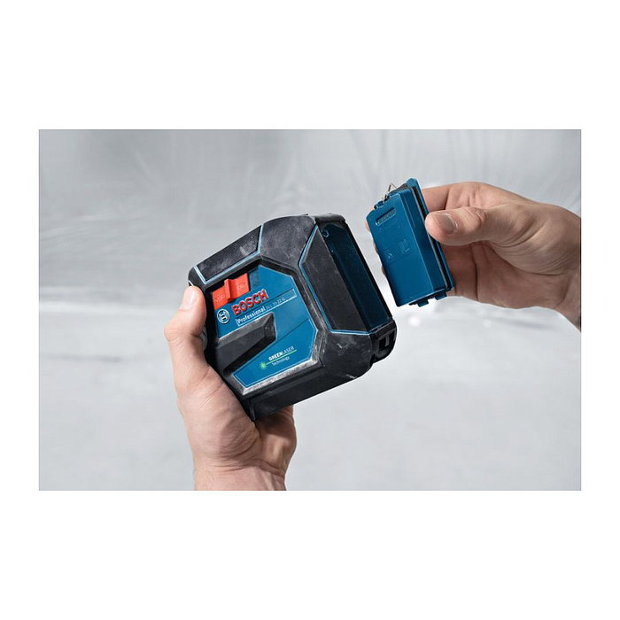 Bosch Professional GLL 20-22 G con láser verde, trípode BT 150 y maletín