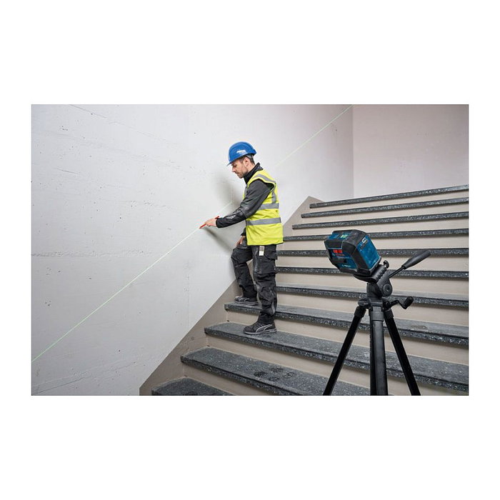 Bosch Professional GLL 20-22 G con láser verde, trípode BT 150 y maletín