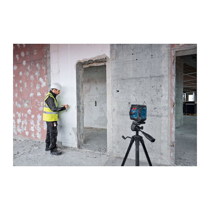 Bosch Professional GLL 20-22 G con láser verde, trípode BT 150 y maletín