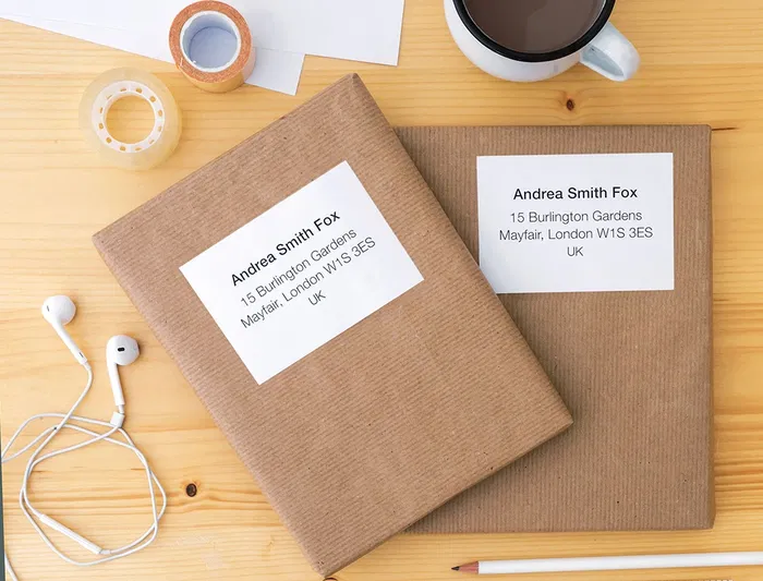 Q-connect KF10662 Etiqueta Adhesiva Tamaño 210x148,5 mm DIN A4 Caja con 100 Hojas para Fotocopiadora, Láser e Ink-jet