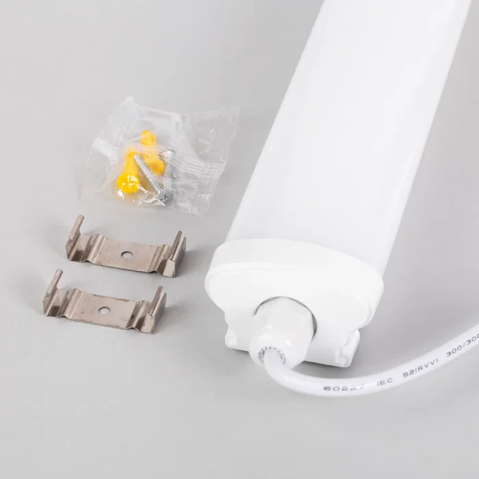 BX3 LIGHT Equipo Estanco LED 36W 4740Lm 130Lm/W IP65 30000H [BX3-FSB-36-CW] para Garajes, Almacenes, Talleres