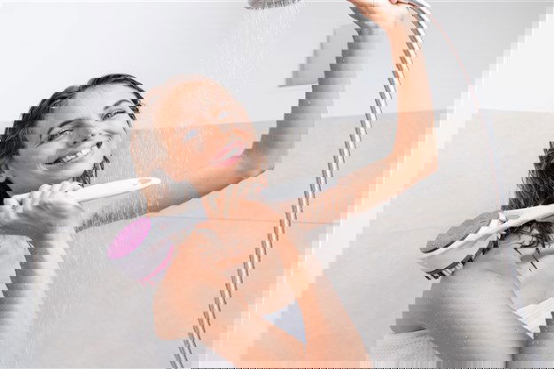 Beurer FC-25 Cepillo Corporal Eléctrico Resistente al Agua para Limpieza Suave y Profunda de la Piel Beurer FC-25 Cepillo Corporal Eléctrico Resistente al Agua para Limpieza Suave y Profunda de la Piel