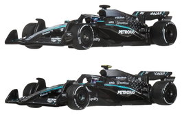 Mattel Hot Wheels Premium Pack de 2 Vehículos Die-Cast 1:64 Team Mercedes-AMG PETRONAS