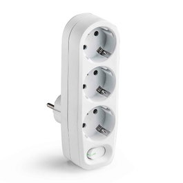 Famatel Adaptador 3 Tomas 2P+T Schuko con Interruptor IP20 Blanco