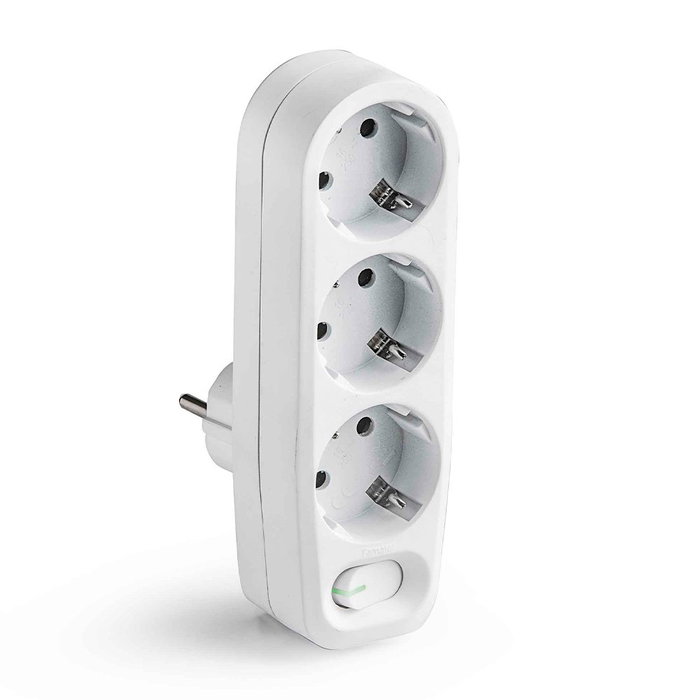 Famatel Adaptador 3 Tomas 2P+T Schuko con Interruptor IP20 Blanco Famatel Adaptador 3 Tomas 2P+T Schuko con Interruptor IP20 Blanco