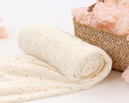 KioKids - Manta de Bebé de Bambú 100% Natural, Térmica y Suave, Certificado Oeko-Tex, Ecológica, Tamaño 80x110 cm, Ideal para Recién Nacido (+0 Meses), Color Blanco Crudo