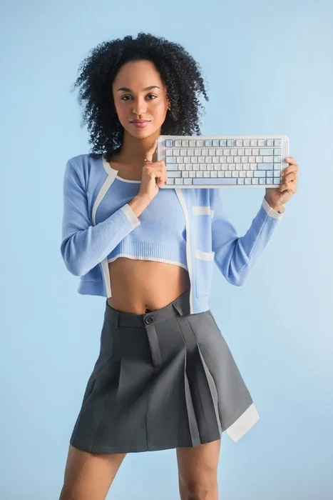 Teclado Mchose MC-X75V2-1 inalámbrico RGB mecánico 83 teclas layout polaco color azul Teclado Mchose MC-X75V2-1 inalámbrico RGB mecánico 83 teclas layout polaco color azul